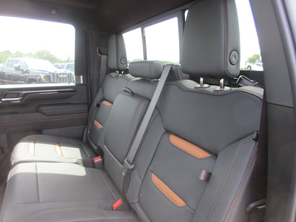 New 2026 GMC Sierra 3500 AT4 w/ AT4 Premium Plus Package AWD/4WD image 14