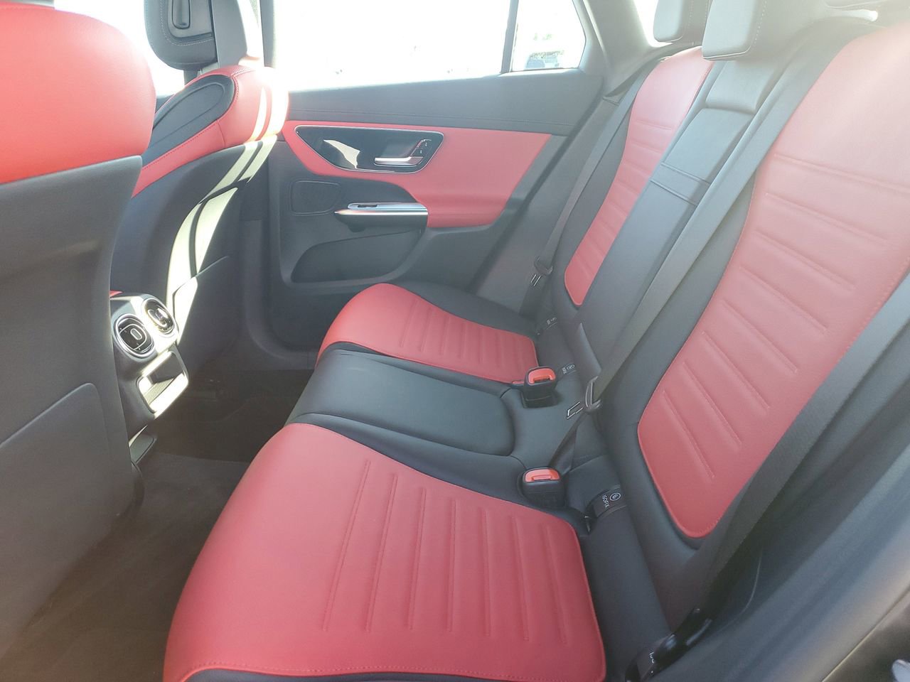 New 2026 Mercedes-Benz GLC 43 AMG 4MATIC image 11