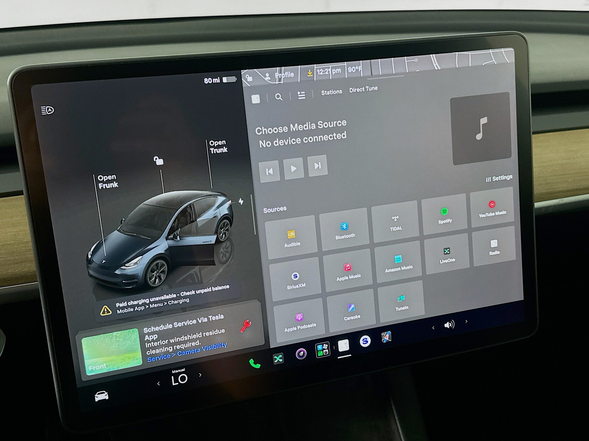 Used 2024 Tesla Model Y Long Range AWD/4WD image 19