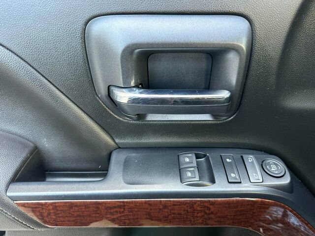 Used 2017 GMC Sierra 1500 SLE w/ SLE Preferred Package image 11