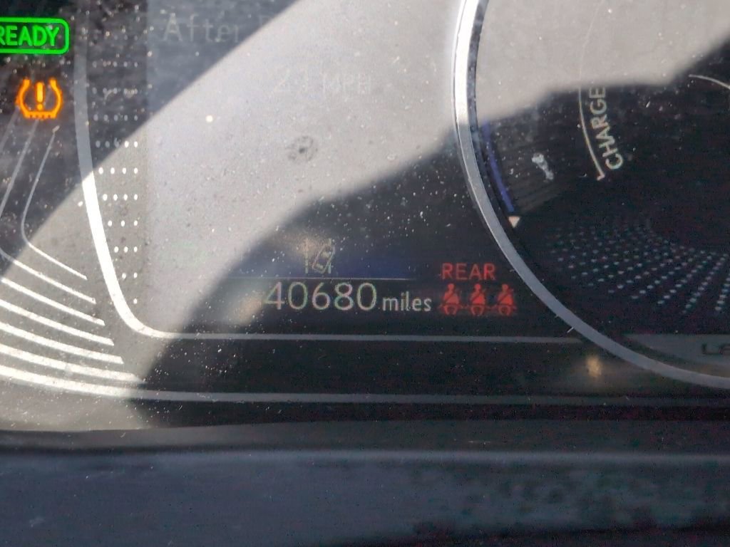 Used 2021 Lexus UX 250h w/ Accessory Package (Z1) image 21