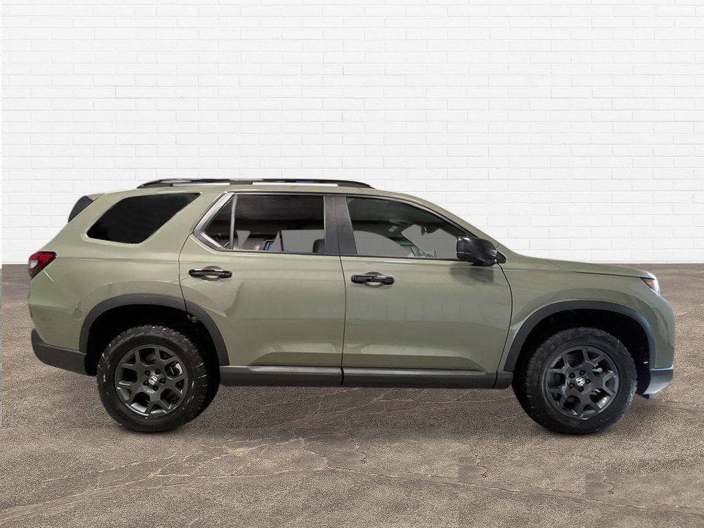 New 2026 Honda Pilot TrailSport image 7