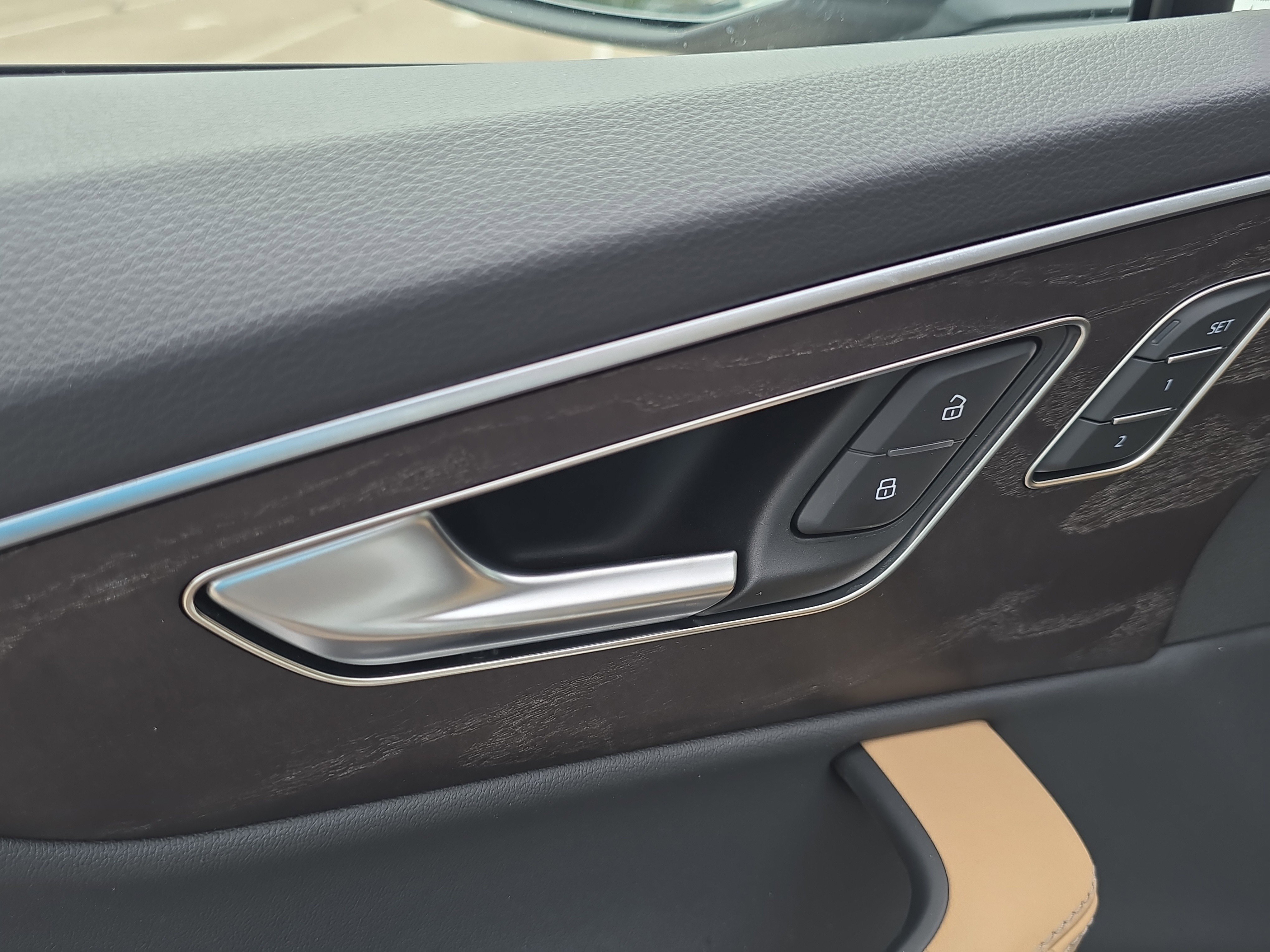 New 2025 Audi Q7 3.0T Prestige image 17