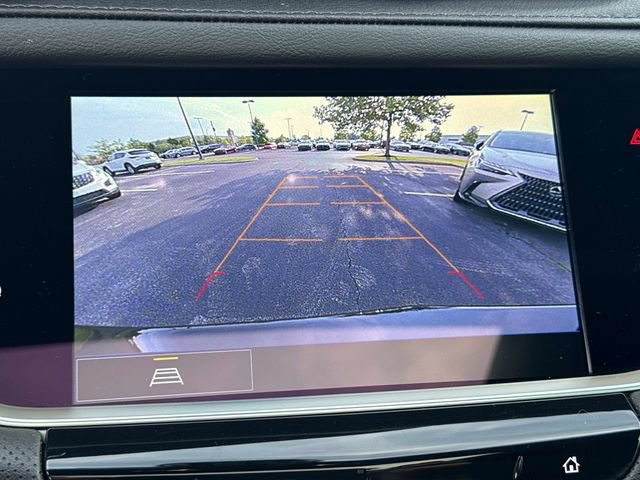 Certified 2024 Cadillac XT5 Premium Luxury FWD image 22