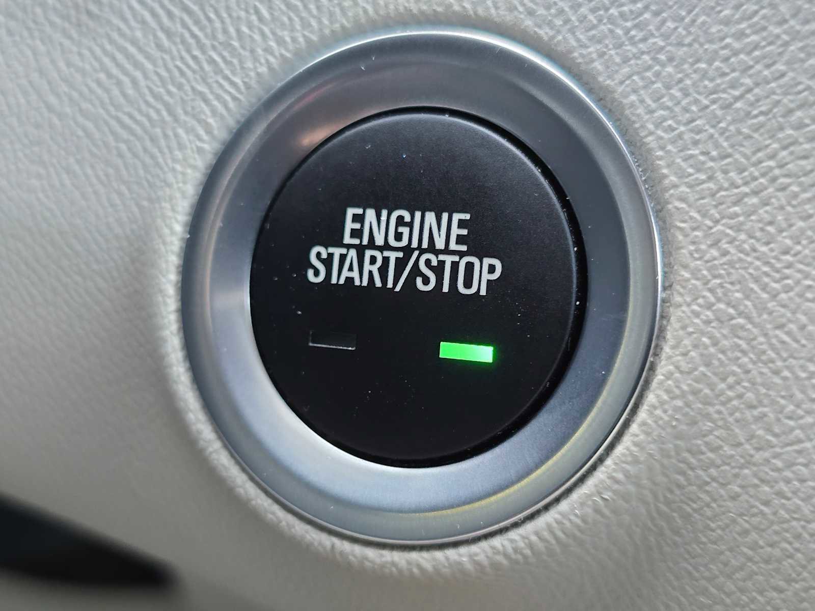 Used 2024 GMC Terrain Denali w/ Denali Premium Package image 34