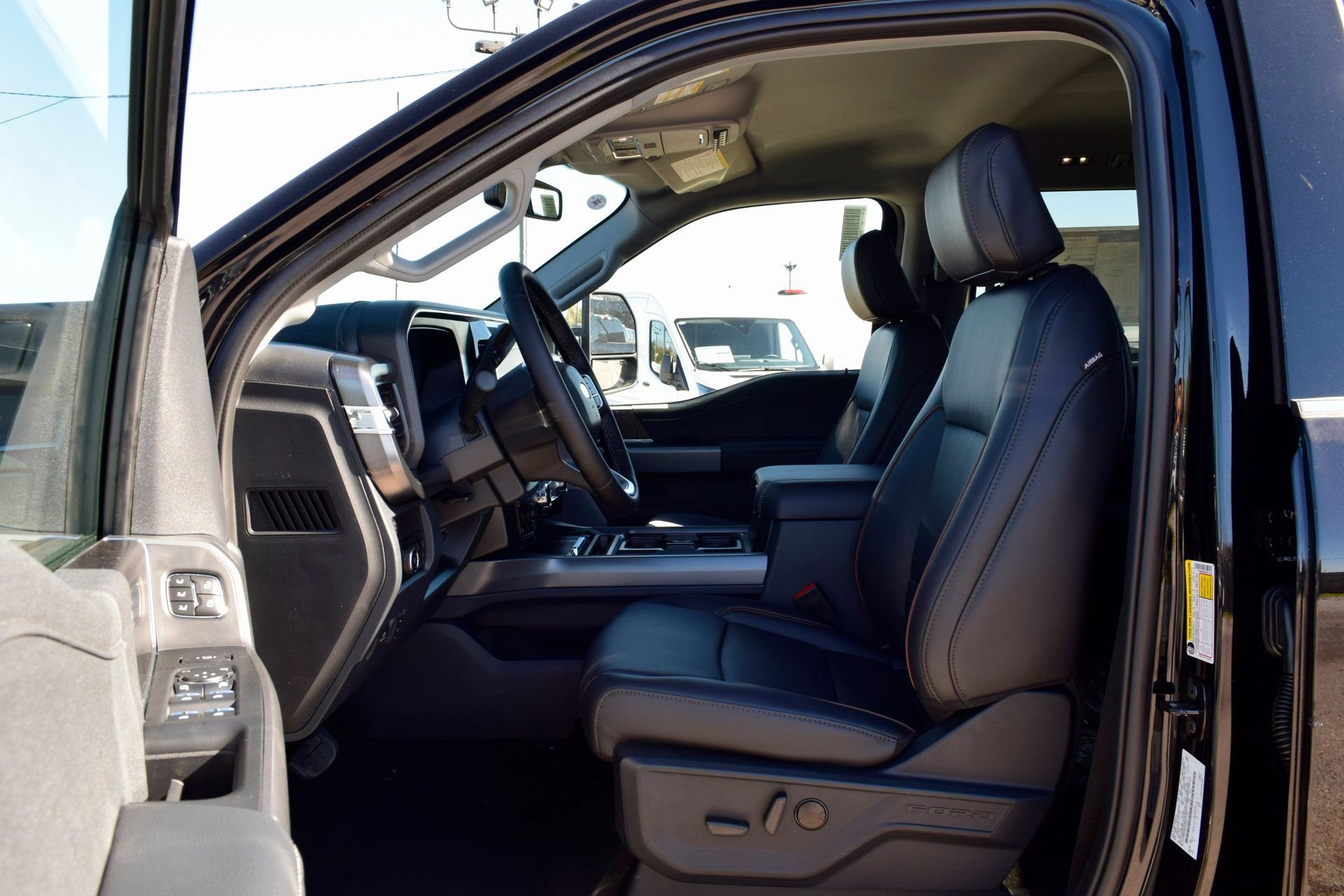 New 2026 Ford F250 Lariat w/ Chrome Package image 18