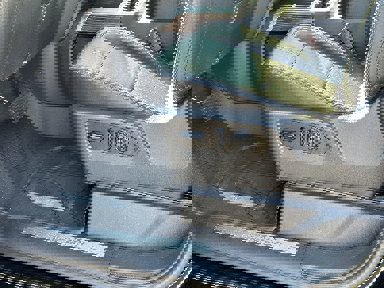 Used 2021 Chevrolet Silverado 3500 High Country image 17