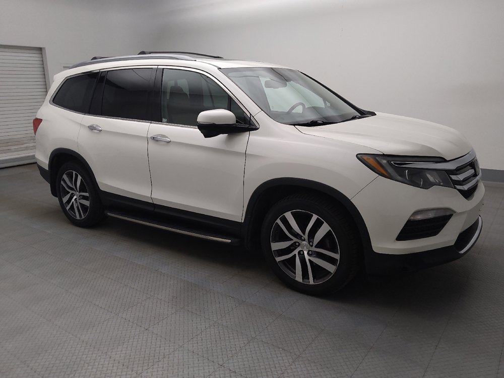 Used 2018 Honda Pilot Touring image 11