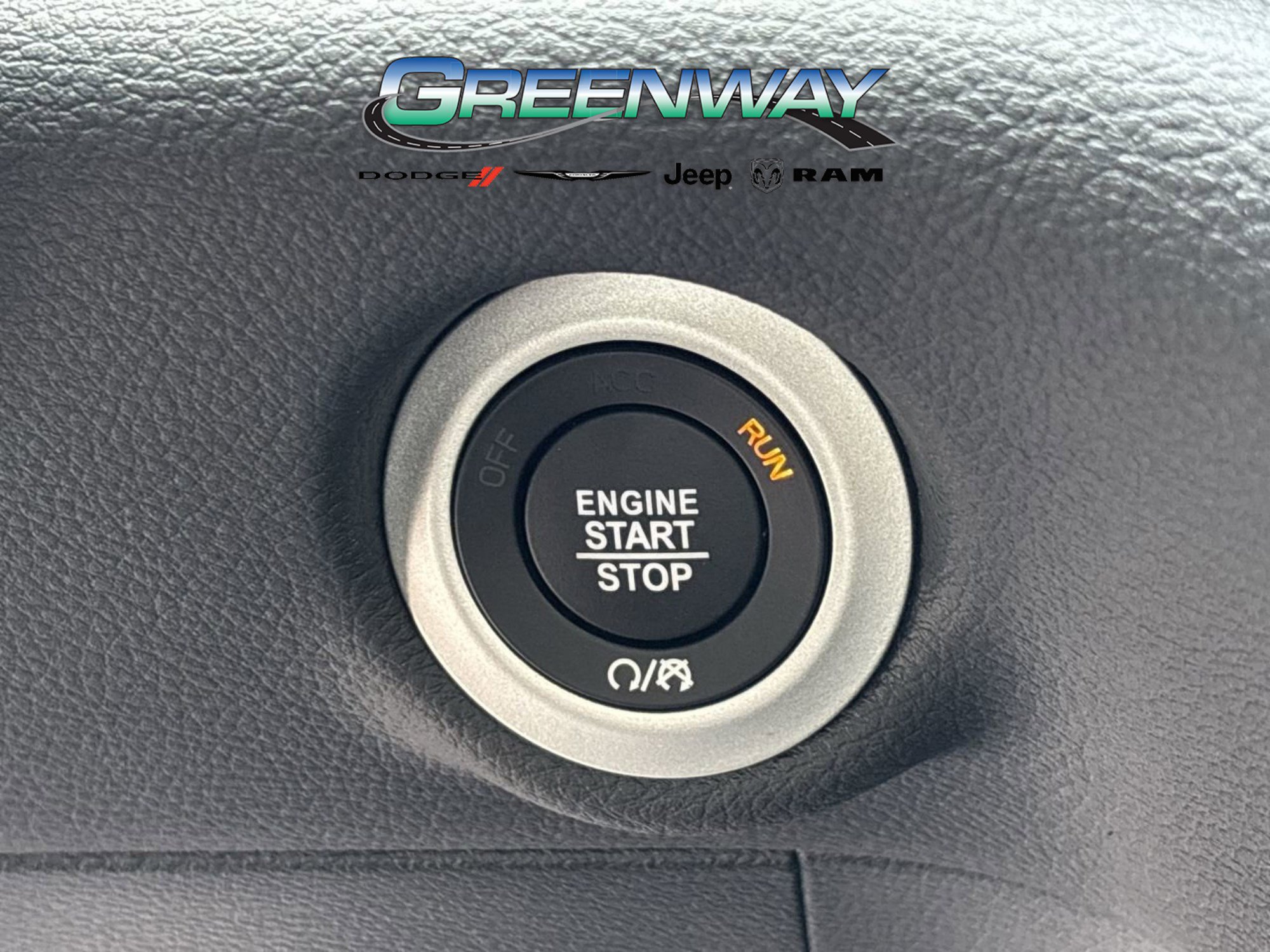 New 2026 Chrysler Pacifica Select w/ S Appearance Package image 30