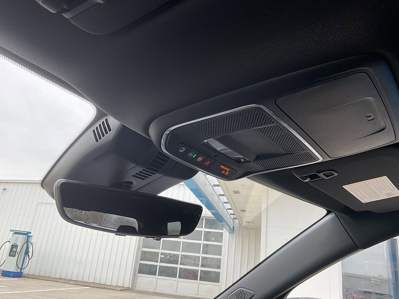 New 2026 Chevrolet Traverse High Country FWD image 31