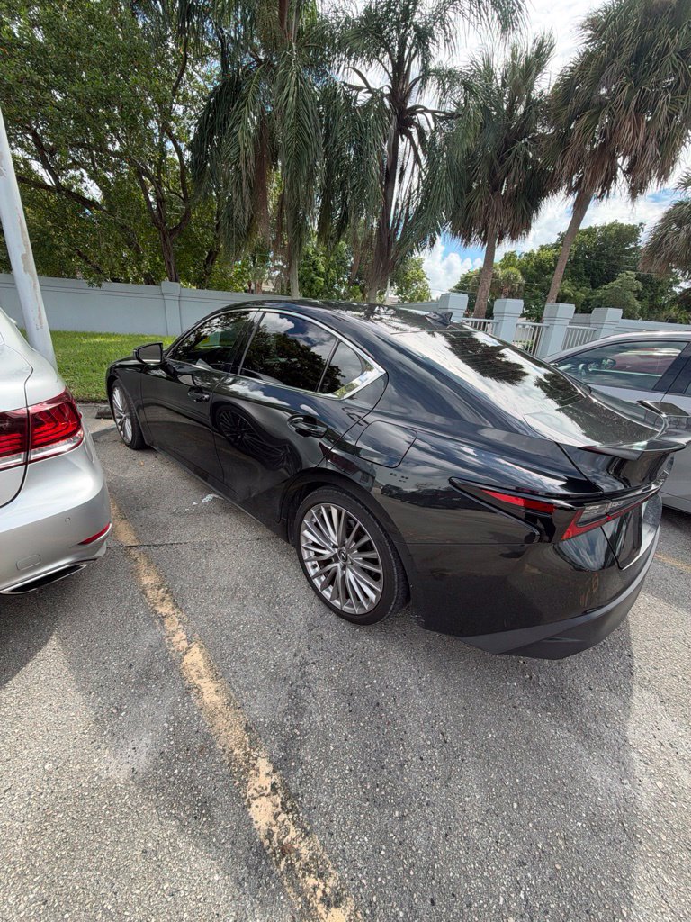 Used 2022 Lexus IS 300 w/ Premium Package RWD image 4