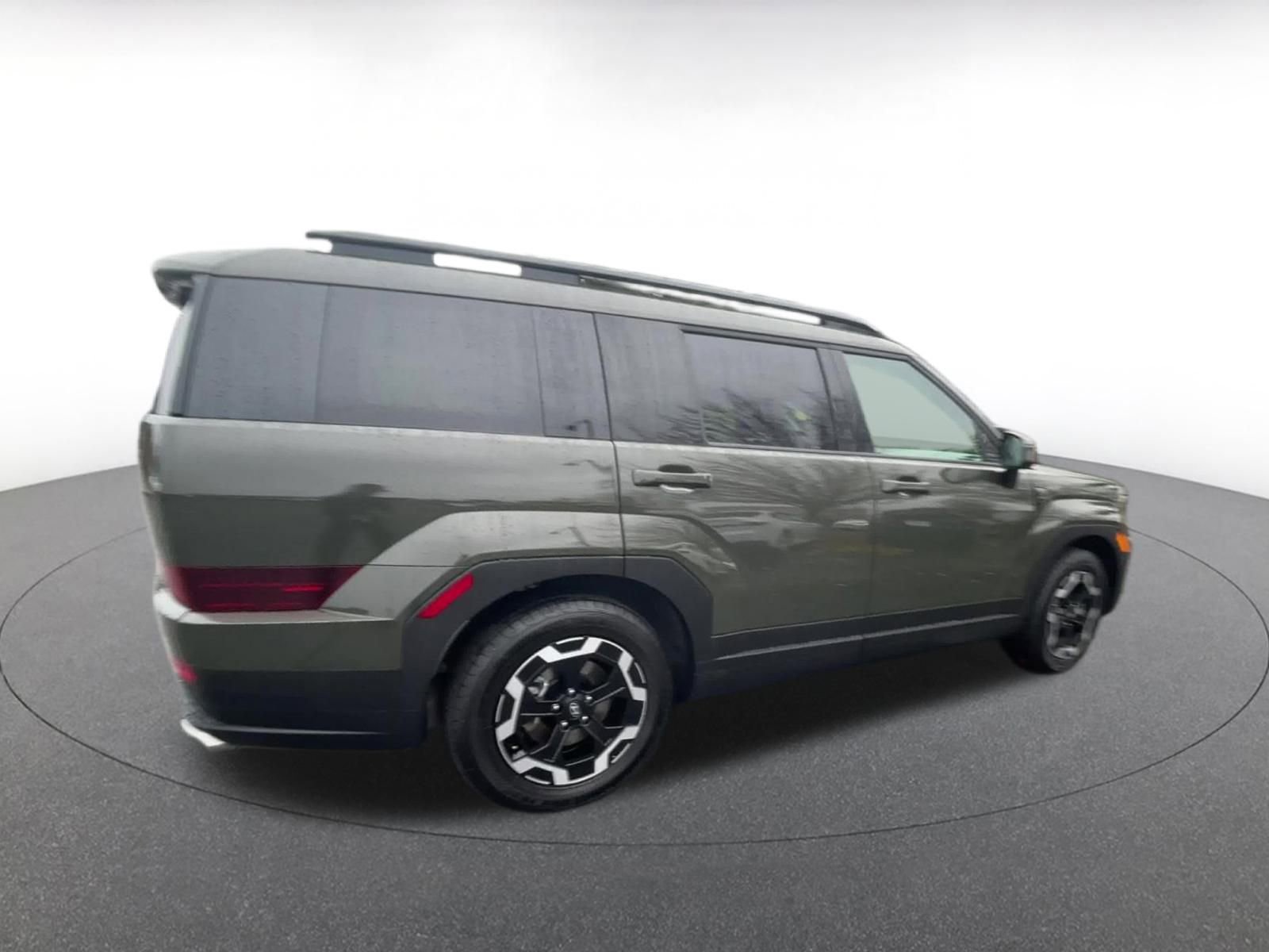 Used 2025 Hyundai Santa Fe SEL image 15