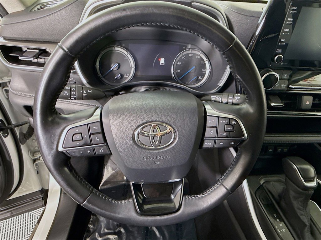 Certified 2020 Toyota Highlander XLE image 22