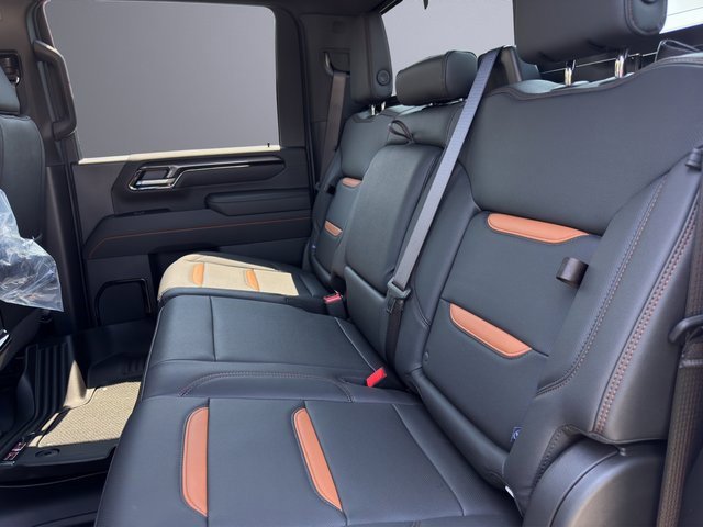 New 2025 GMC Sierra 2500 AT4 w/ AT4 Premium Plus Package image 18