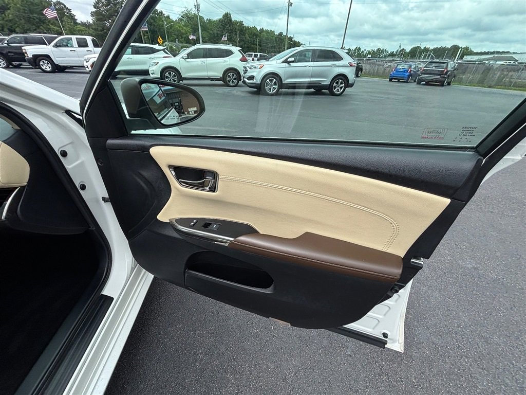 Used 2014 Toyota Avalon XLE Premium FWD image 28