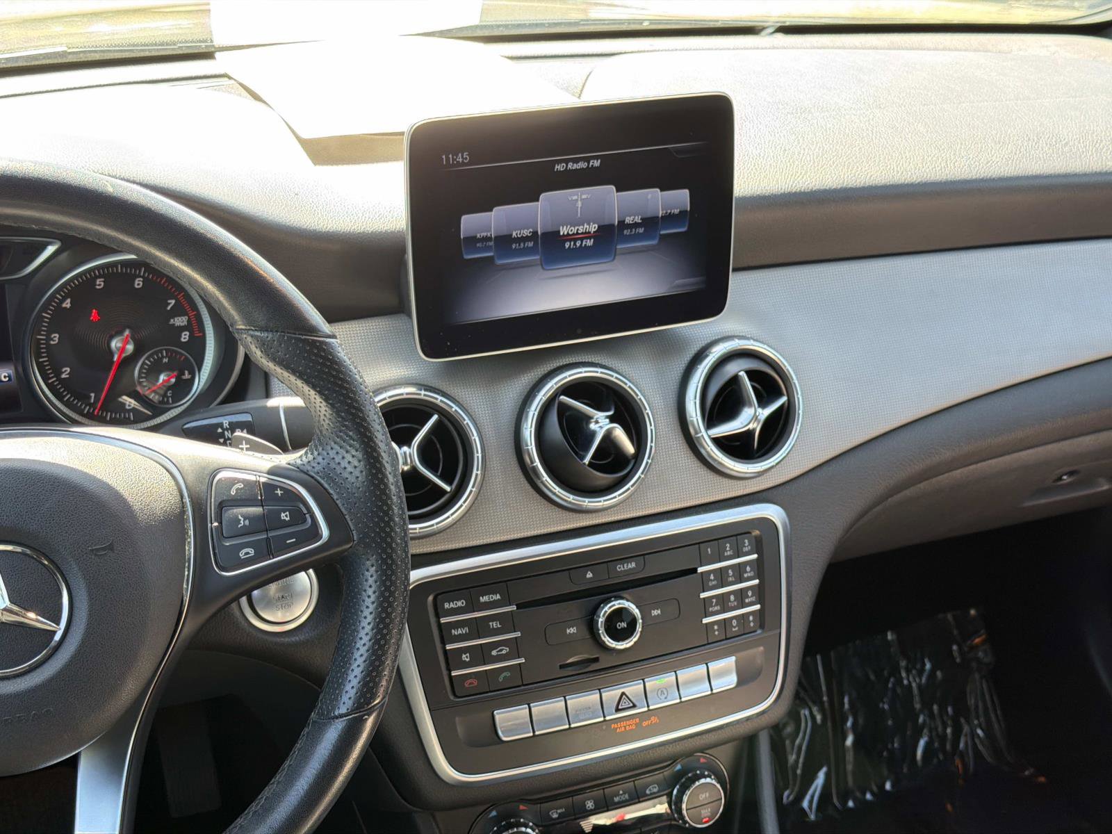 Used 2019 Mercedes-Benz CLA 250 image 9