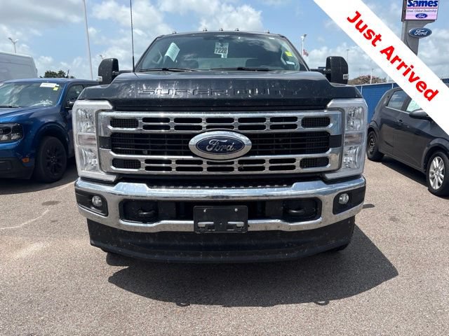 Used 2025 Ford F350 XLT AWD/4WD image 5