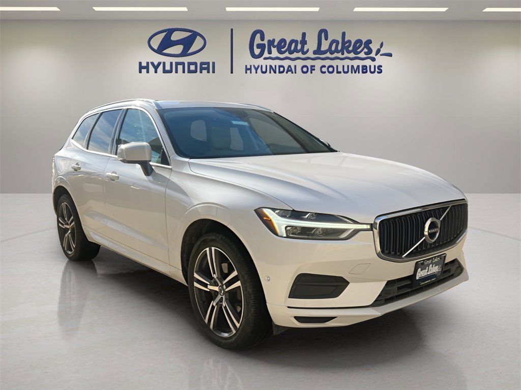 Used 2018 Volvo XC60 T5 Momentum w/ Vision Package image 7