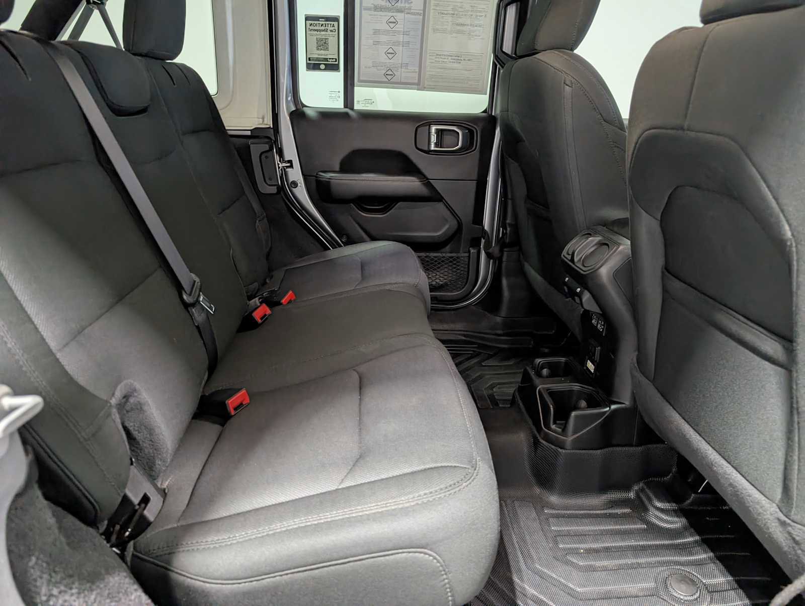 Used 2020 Jeep Wrangler Unlimited Sahara AWD/4WD image 41
