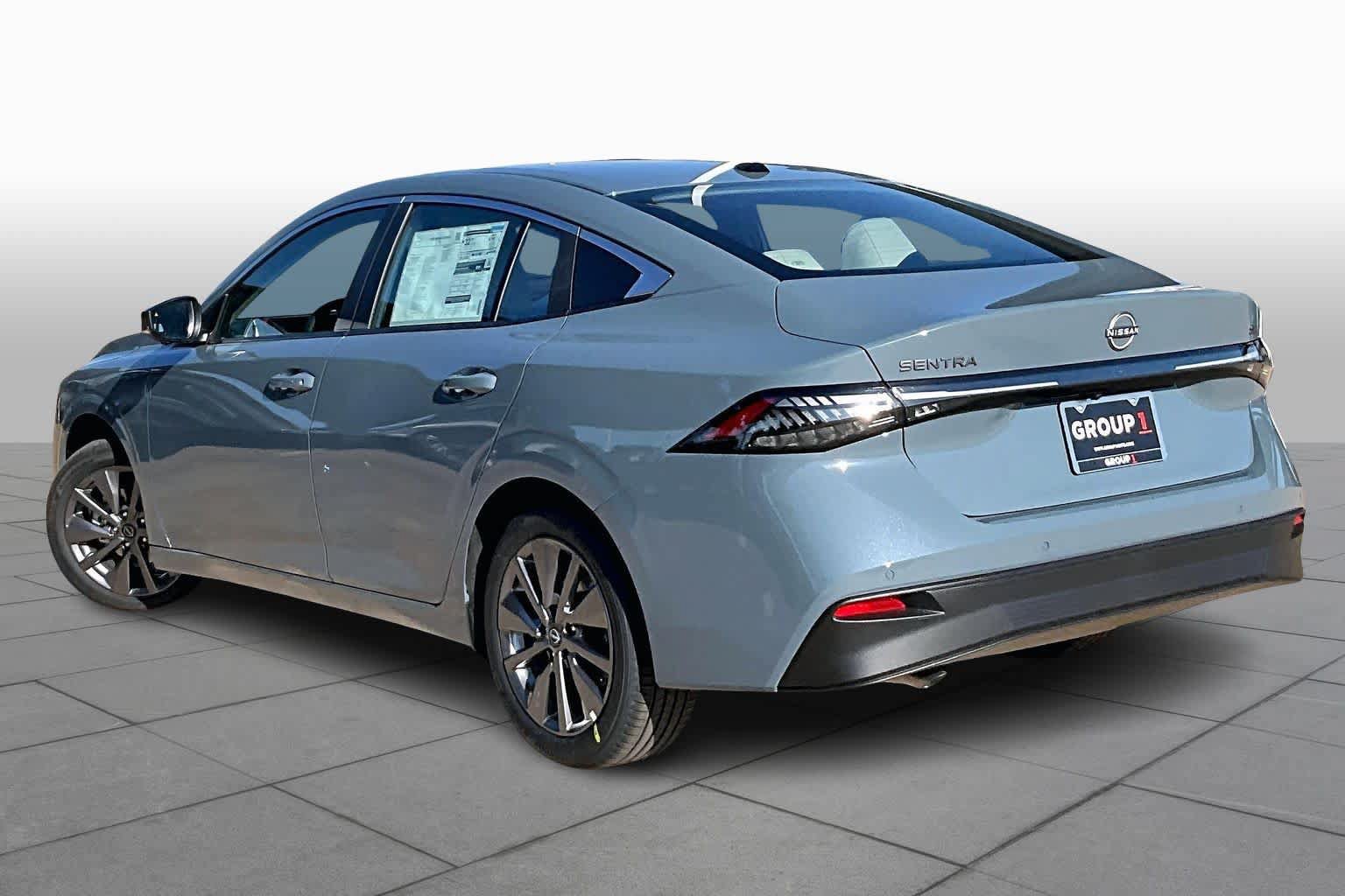 New 2026 Nissan Sentra SL FWD image 11