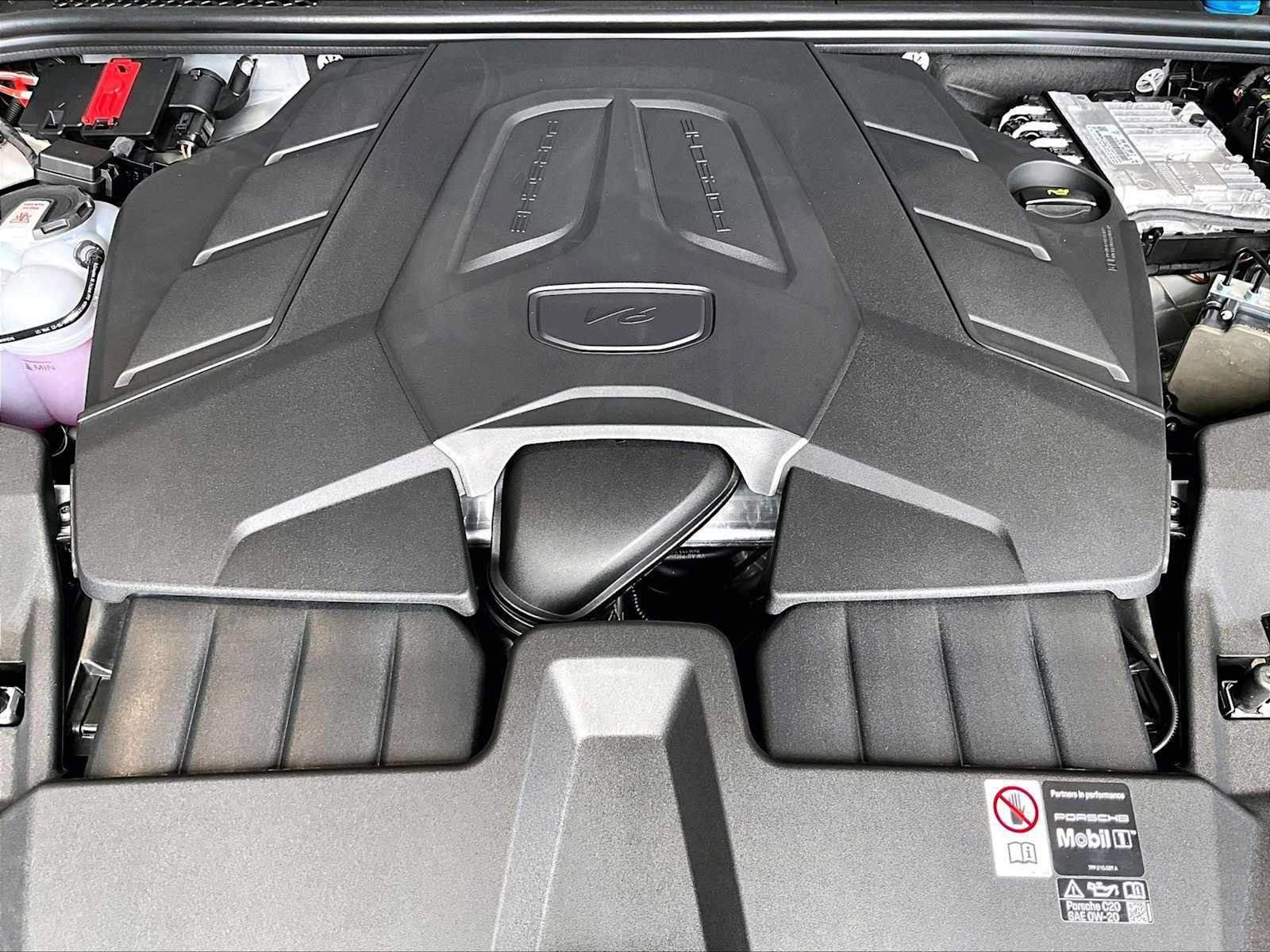 New 2026 Porsche Cayenne AWD/4WD image 20