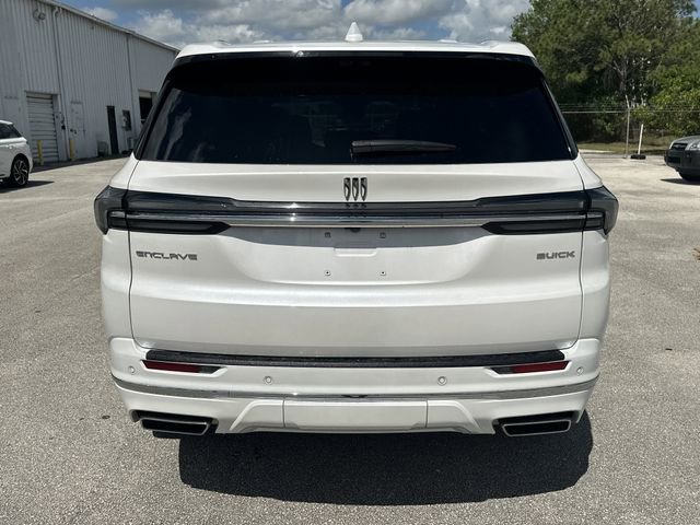 Used 2025 Buick Enclave Avenir w/ Super Cruise Package FWD image 8