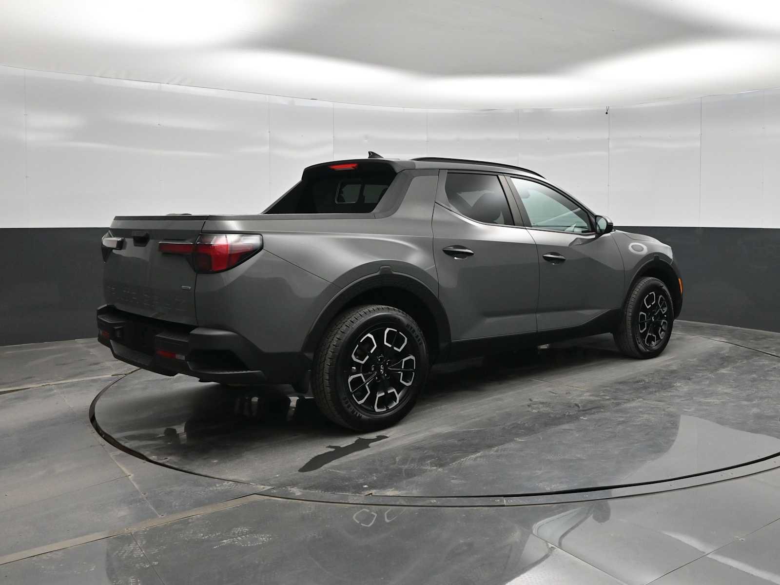 Used 2023 Hyundai Santa Cruz SEL w/ Activity Package AWD/4WD image 7