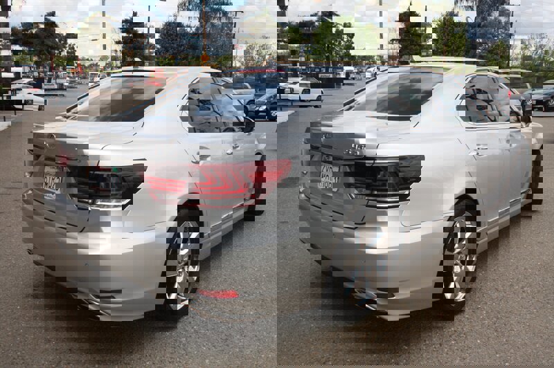 Used 2013 Lexus LS 460 w/ Comfort Pkg image 5