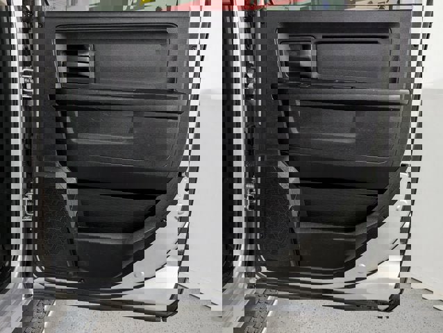 Used 2018 RAM 2500 Tradesman w/ Chrome Appearance Group image 25