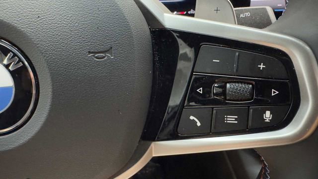 Used 2025 BMW M340i image 30