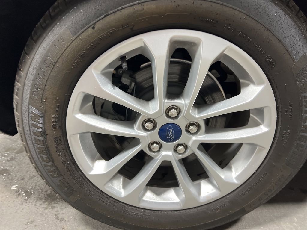 Used 2022 Ford Escape SE w/ Convenience Package image 39