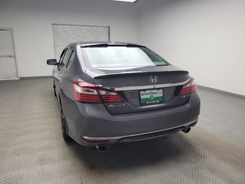 Used 2017 Honda Accord EX-L image 6
