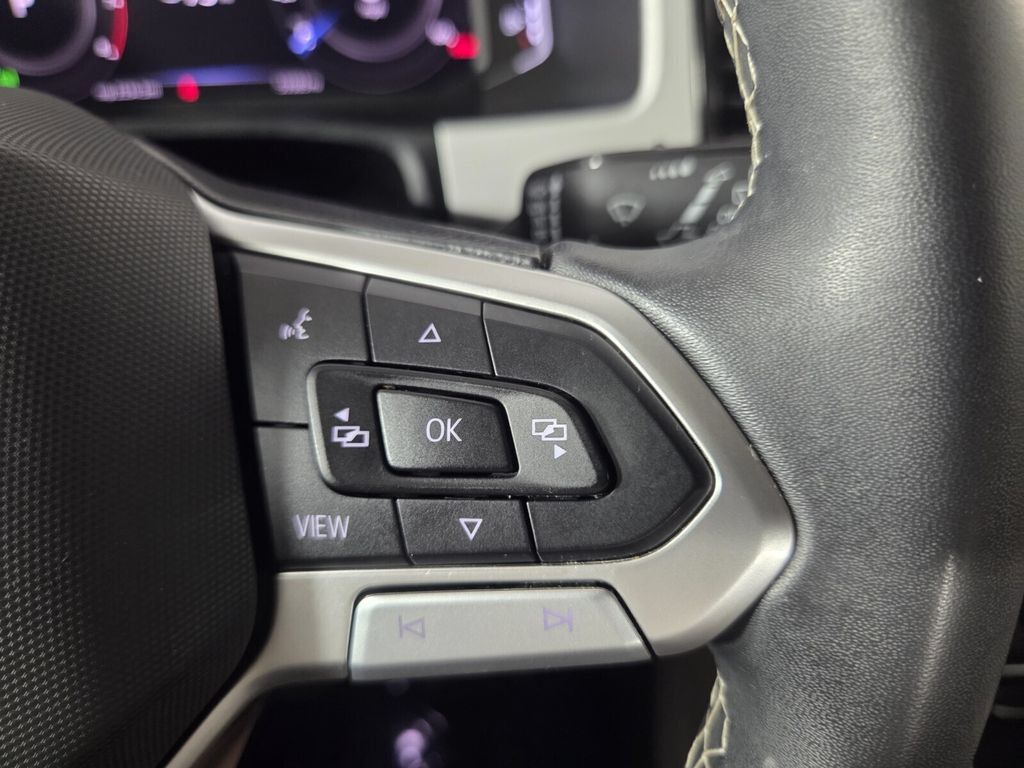 Used 2023 Volkswagen Atlas SE AWD/4WD image 17