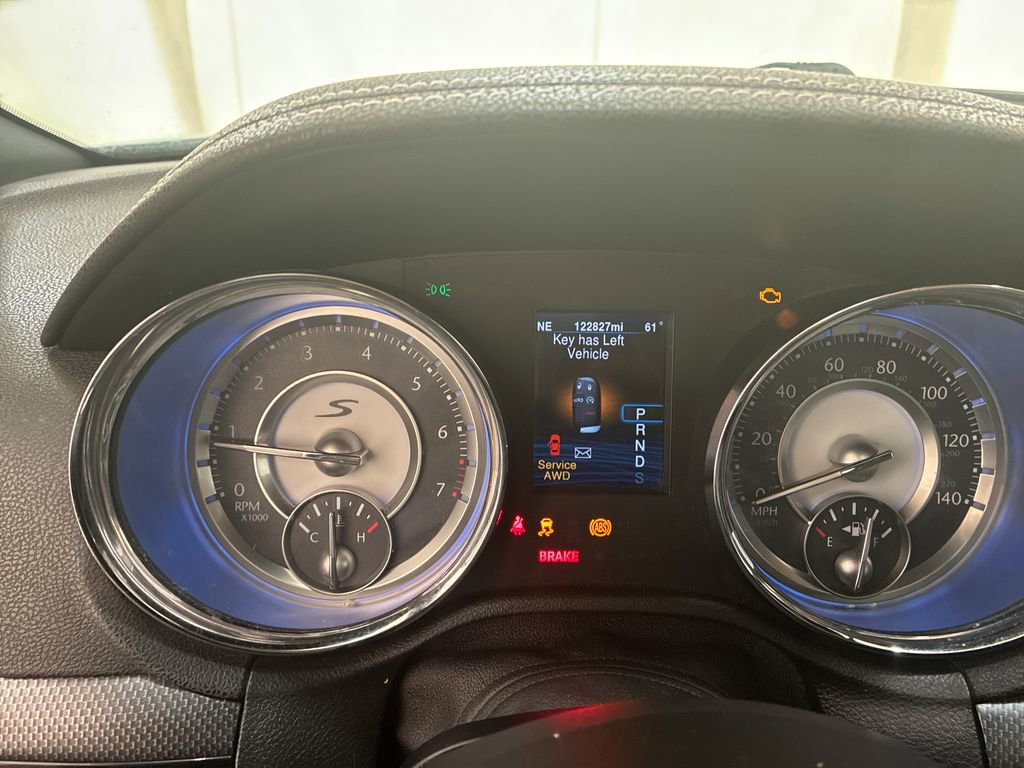 Used 2014 Chrysler 300 S AWD/4WD image 12