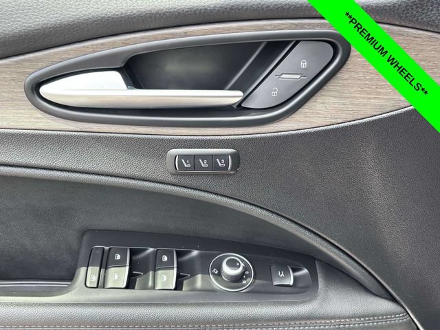 Used 2023 Alfa Romeo Stelvio Ti AWD/4WD image 11