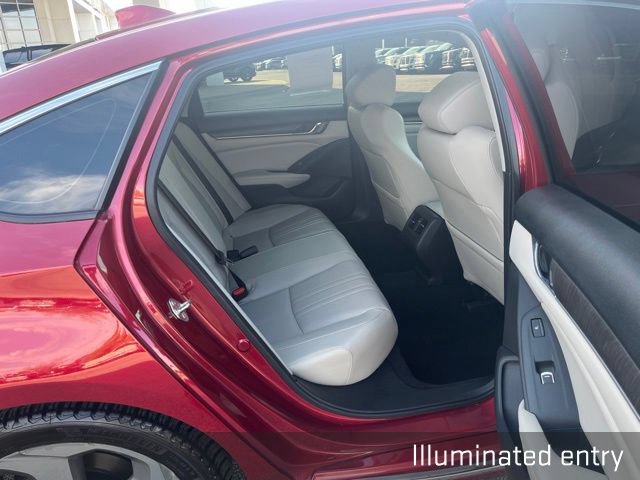 Used 2018 Honda Accord Touring image 38