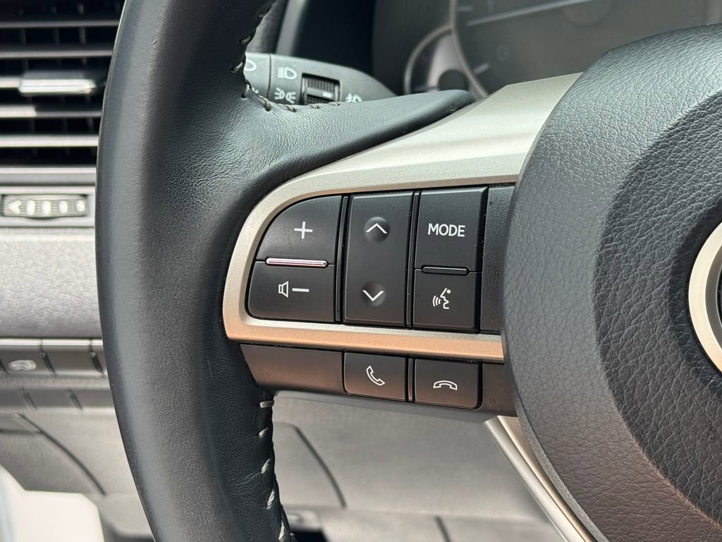 Used 2019 Lexus RX 350 FWD w/ Accessory Package image 27