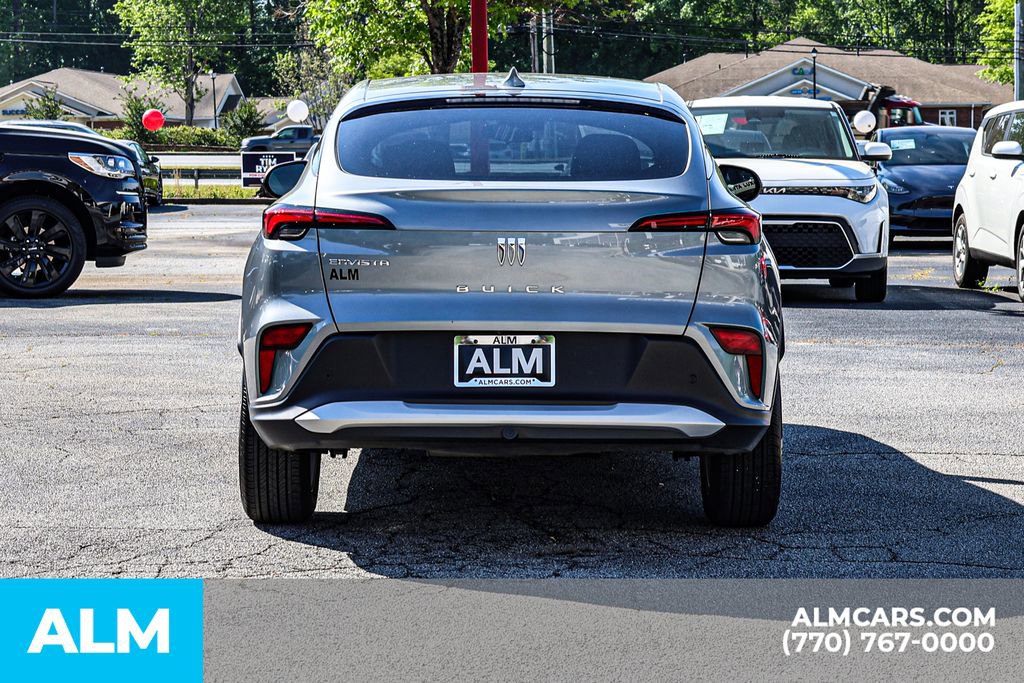 Used 2025 Buick Envista Preferred image 12