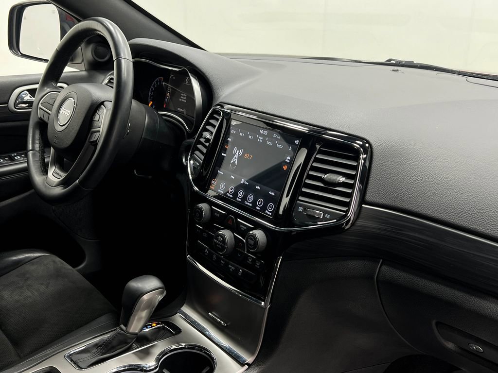Used 2019 Jeep Grand Cherokee Altitude image 21