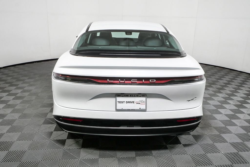 Used 2025 Lucid Air Pure image 27
