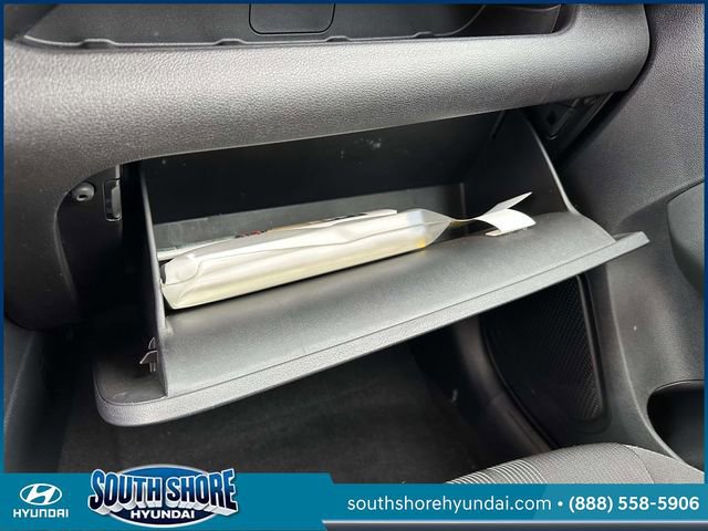 Certified 2023 Hyundai Venue SEL w/ Cargo Package image 37