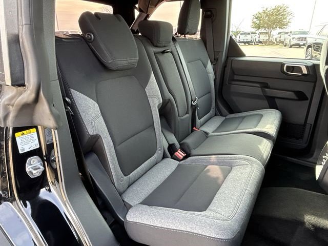 Used 2025 Ford Bronco 4-Door w/ Sasquatch Package image 21