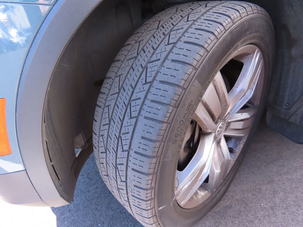 Used 2019 Volkswagen Tiguan SEL Premium AWD/4WD image 14