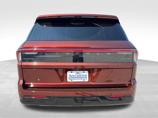 New 2027 Lincoln Navigator Reserve AWD/4WD image 7