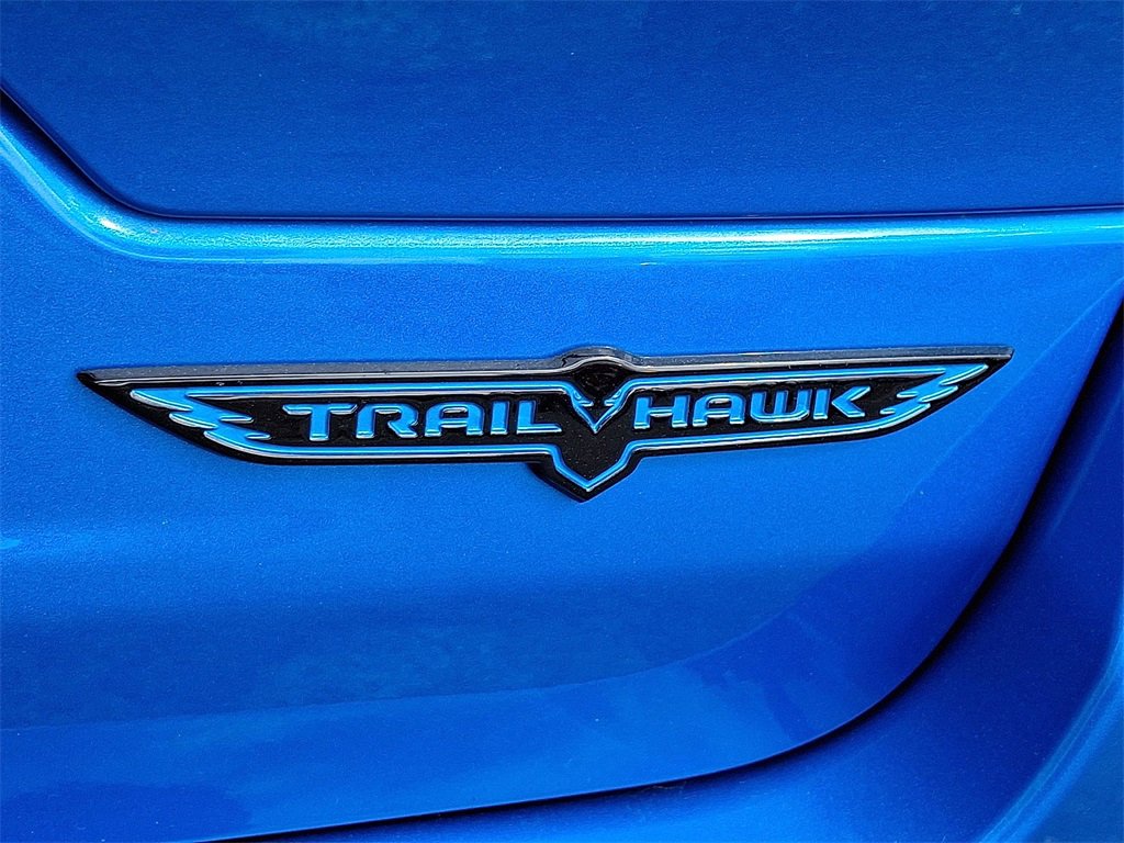 Used 2023 Jeep Grand Cherokee Trailhawk image 24