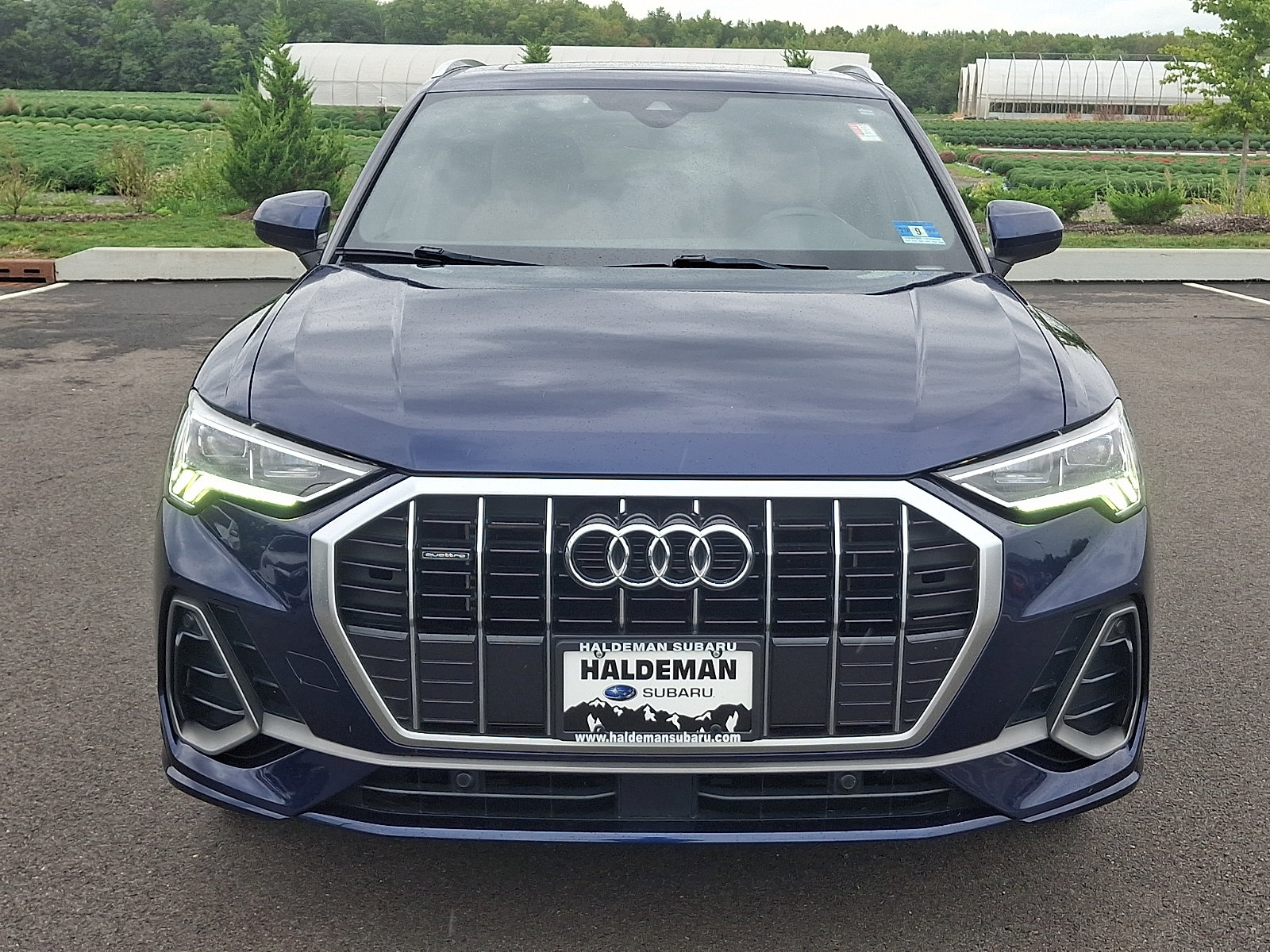 Used 2021 Audi Q3 2.0T Premium Plus w/ Premium Plus Package AWD/4WD image 2