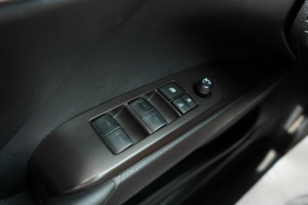 Used 2024 Toyota Camry SE FWD image 28