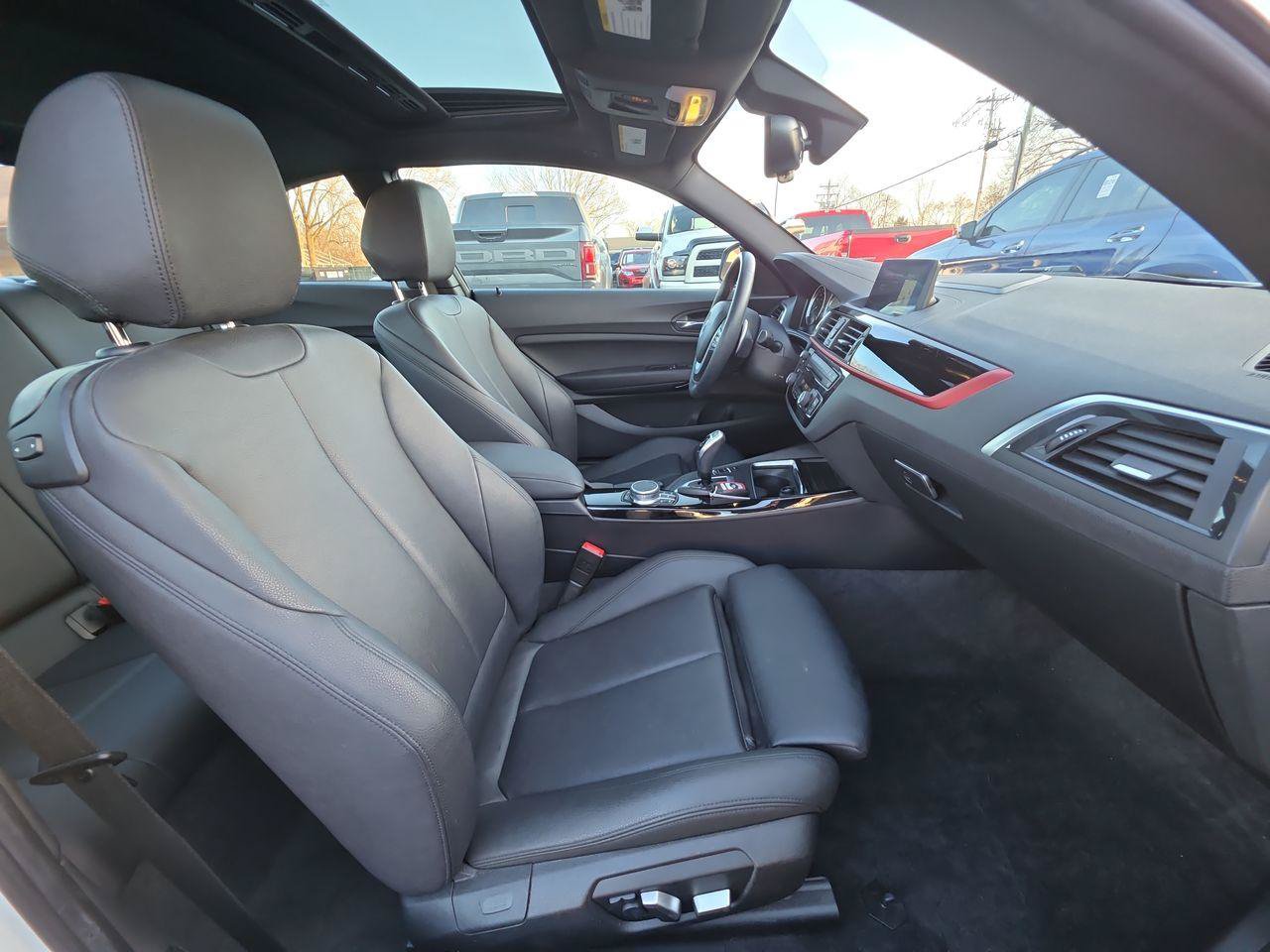 Used 2019 BMW 230i Coupe w/ Premium Package RWD image 8