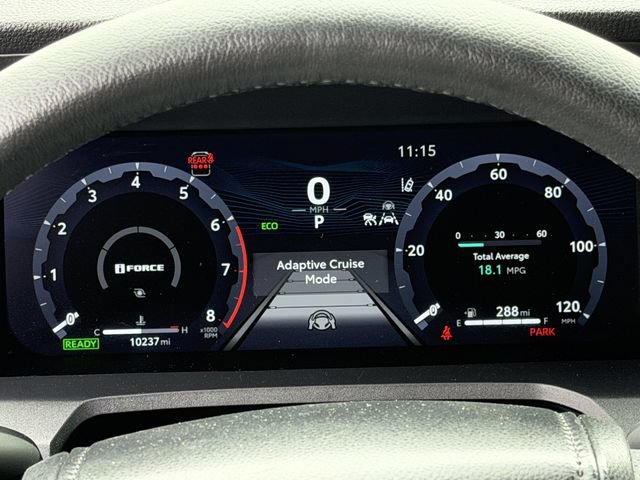 Certified 2025 Toyota 4Runner TRD Off-Road AWD/4WD image 16