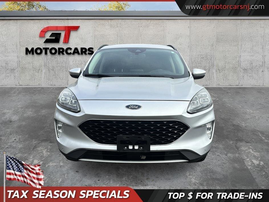 Used 2020 Ford Escape Titanium AWD/4WD image 2
